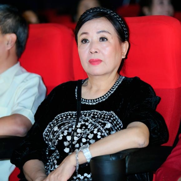 Những Ca Khúc Đậm Chất Quê Hương Việt Nam Do Thu Hiền Thể Hiện Hay Nhất